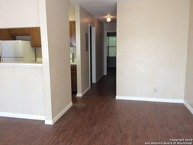 1st image of 7530 Windsor Oaks