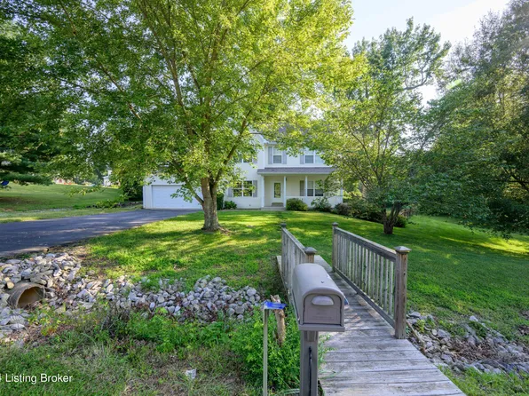 82 Flushing Meadows Dr, Rineyville, KY 40162