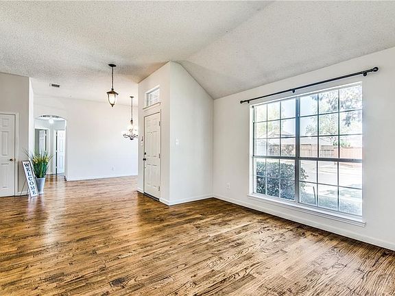 5th image of 3006 Palmtree Dr