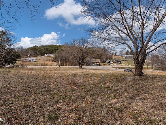 15th image of 8167 Asheville Hwy