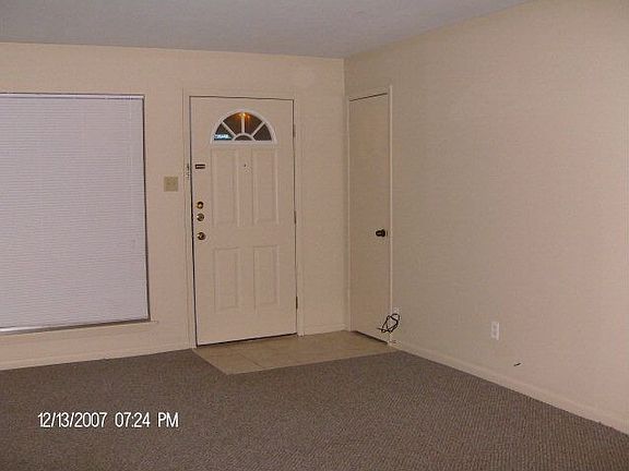3rd image of 101-A Village Dr