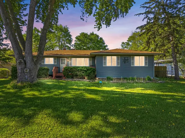 4271 W Highland Rd, Milford, MI 48380