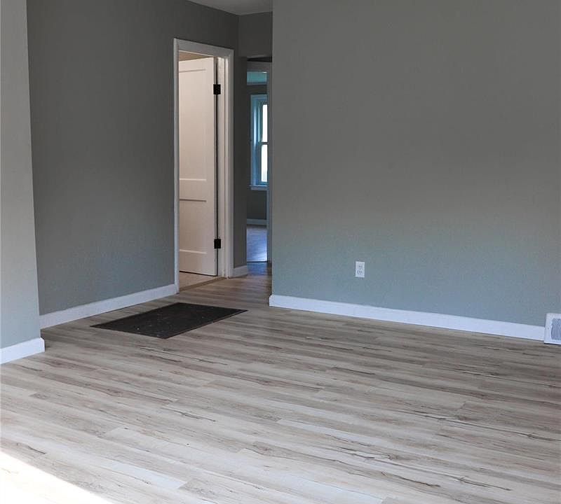 2638 E 24th St, Granite City, IL 62040 Zillow