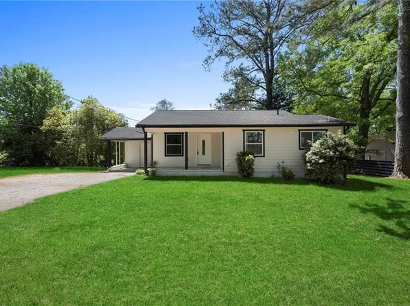 131 Watson St, Carrollton, GA 30117