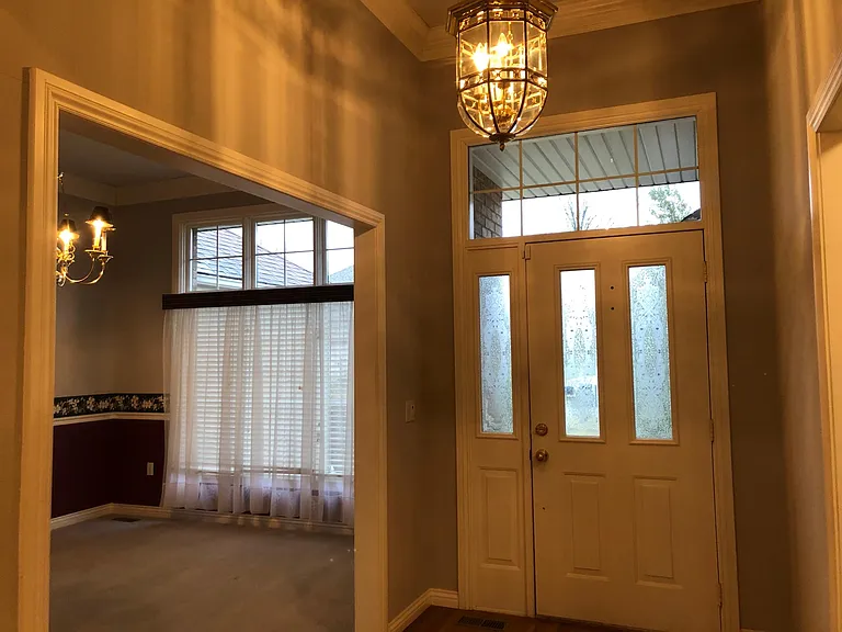 1164 W Rockhill Ave — Photo 13