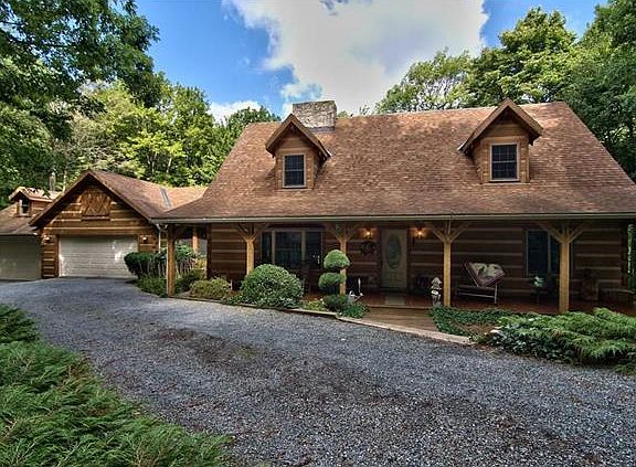 2nd image of 65 Green Briar Dr