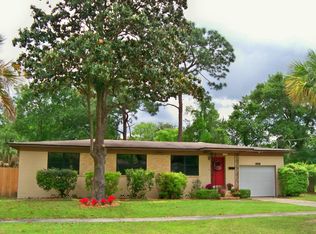 3219 Rogero Rd, Jacksonville, FL 32277