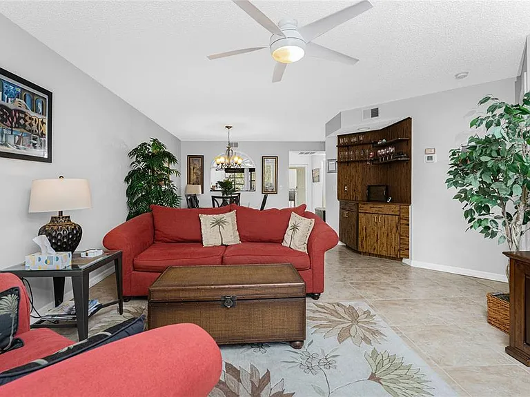 511 Pine Hollow Cir #511 — Photo 20
