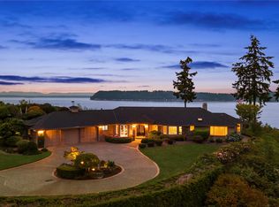 9806 Marine View Dr, Mukilteo, WA