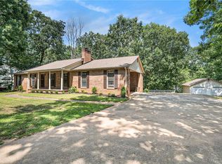 114 Mountain Crest Dr, Canton, GA 30114
