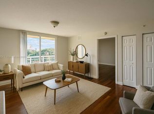 816 NW 11th St APT 509, Miami, FL 33136