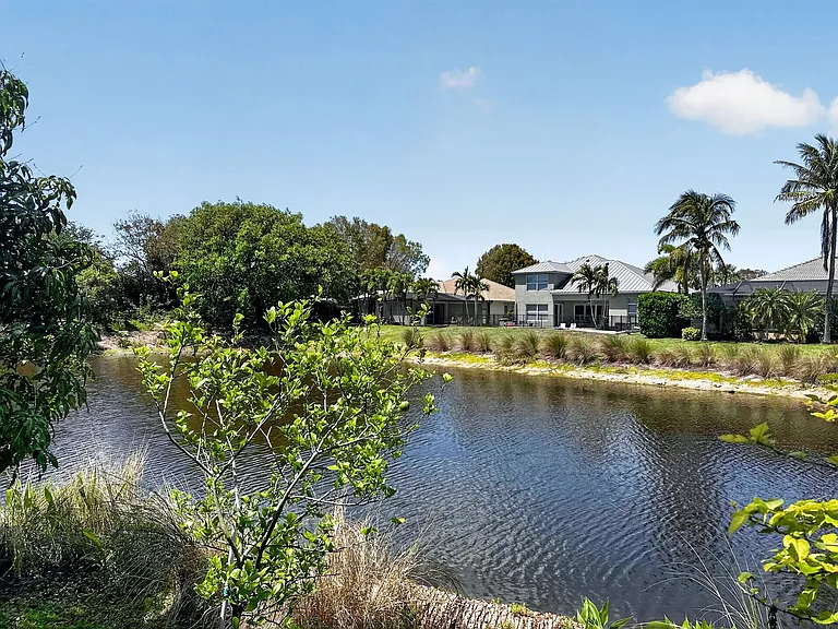 6772 Southern Oak Ct — Photo 17