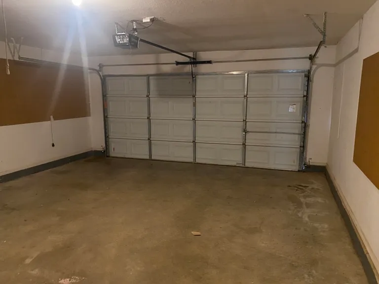 1026 Dustin Dr — Photo 15