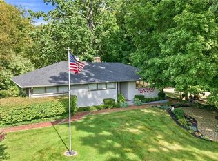1850 Price Rd, Youngstown, OH 44509
