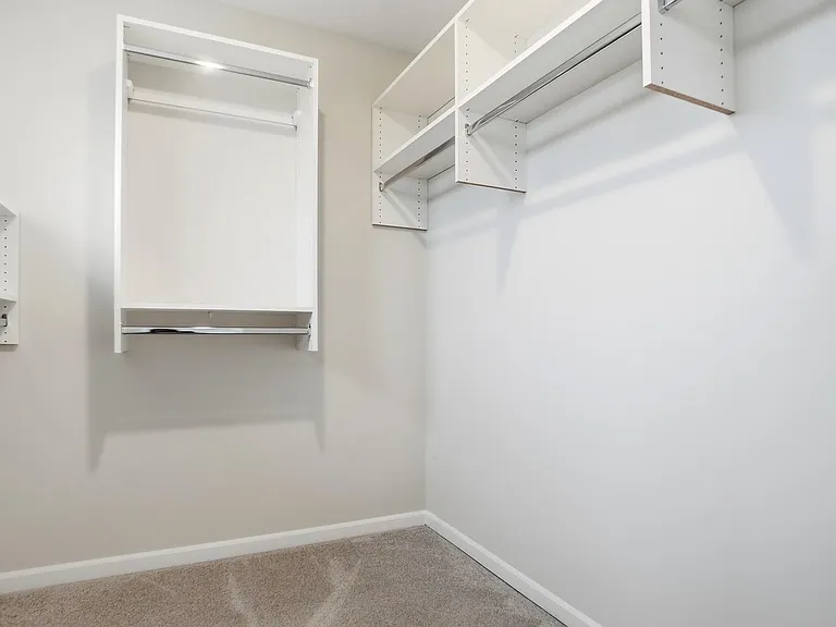 3597 Canal Square Dr — Photo 20