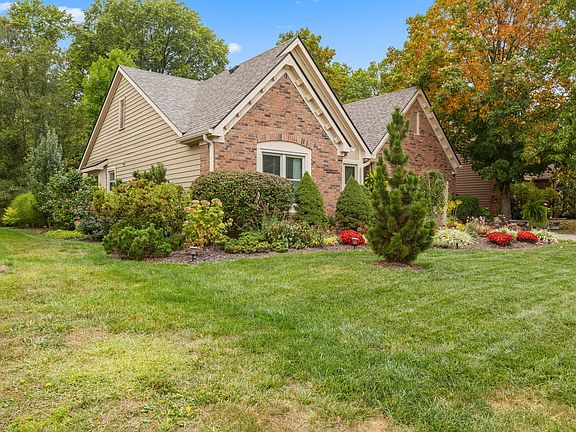 2nd image of 7604 Pinesprings East Dr