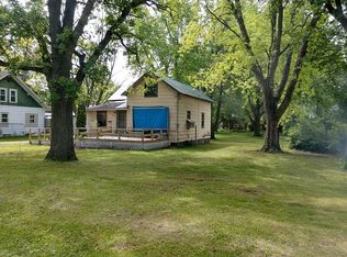303 Park St, Freeborn, MN 56032