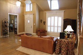 2nd image of 1204 Lourdes Dr