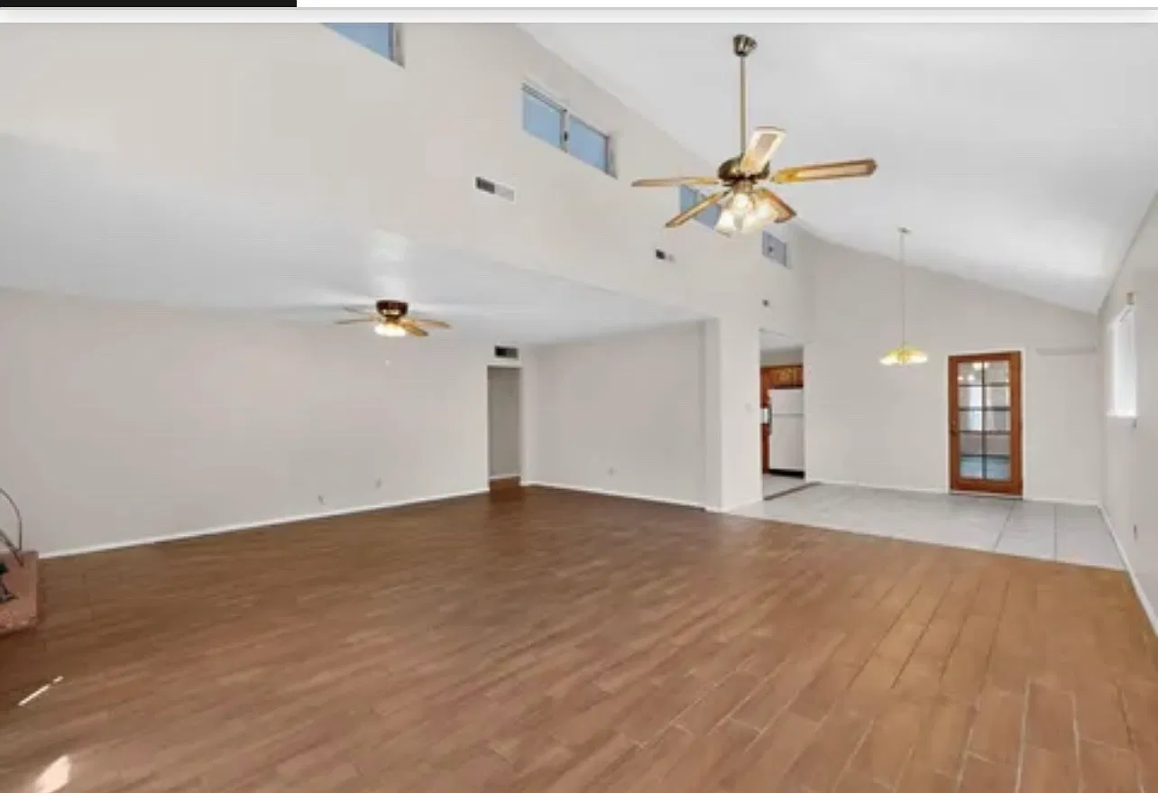 4 bed, 2151 sqft, $1,900 — Photo 4