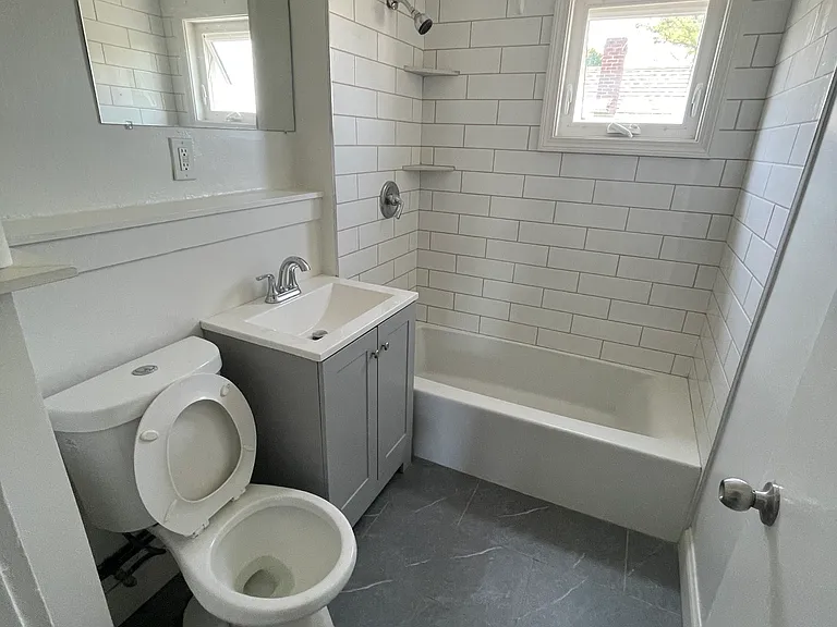8 Wilson St #3 — Photo 8