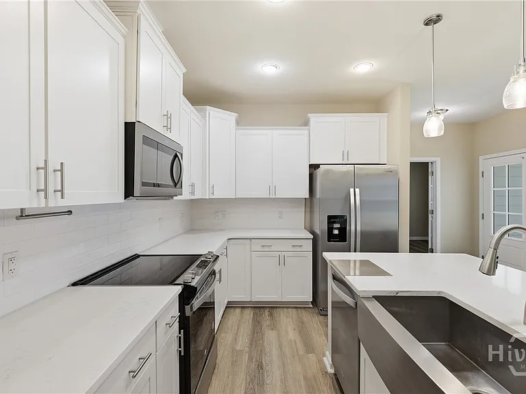130 Danbury Ct — Photo 14