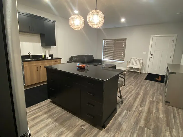 1622 Hubbard Way — Photo 4