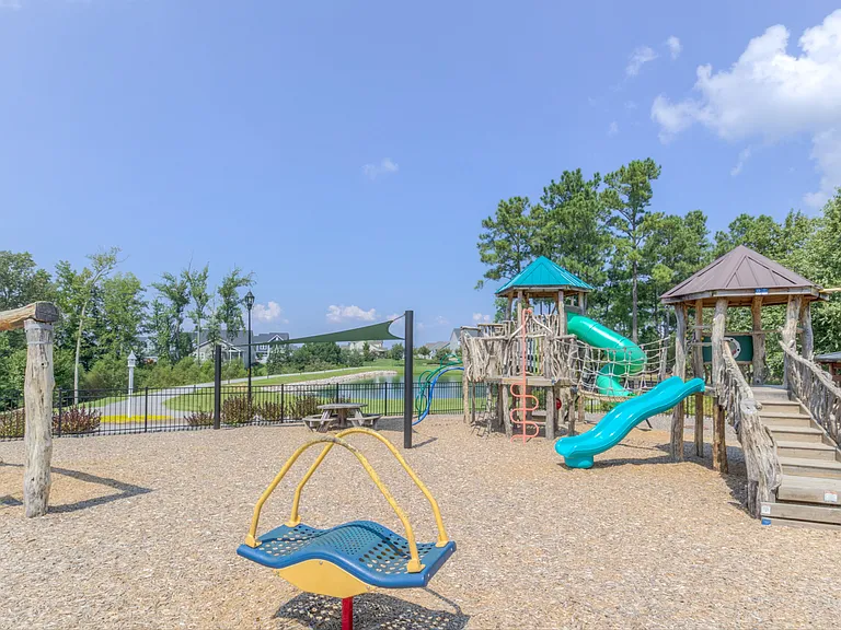 6403 Taylor Rd — Photo 43