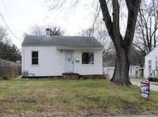 3504 E 32nd St, Des Moines, IA 50317