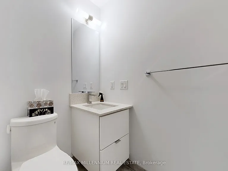 30 Elm Dr W #807 — Photo 29