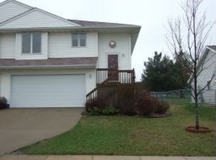 687 Molly Dr, North Liberty, IA 52317