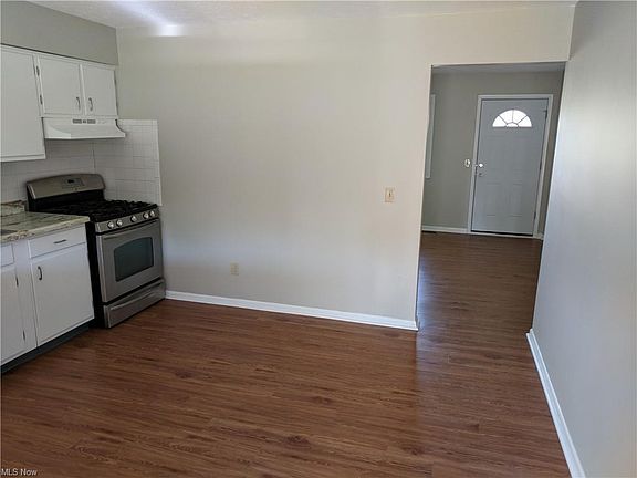 3rd image of 7584 Portage St NW