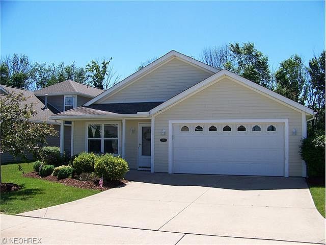 1st image of 3906 Edinburgh Dr