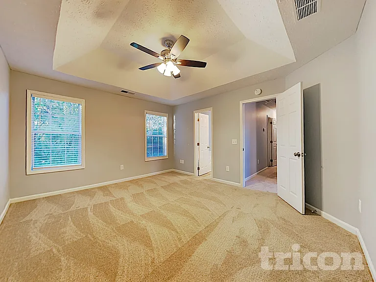 3940 Michaels Creek Way — Photo 10