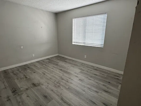 1956 Cosmic Dr APT 2010, Las Vegas, NV 89115