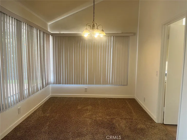 2045 Chevy Chase Dr — Photo 5