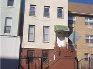 135 Grove St, Brooklyn, NY 11221