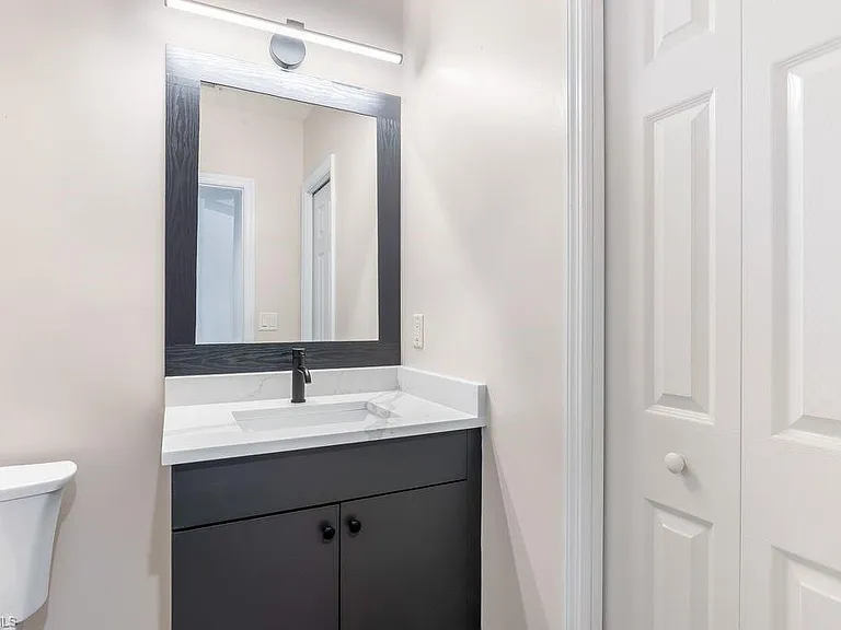 3610 Lansing Loop N #103 — Photo 6