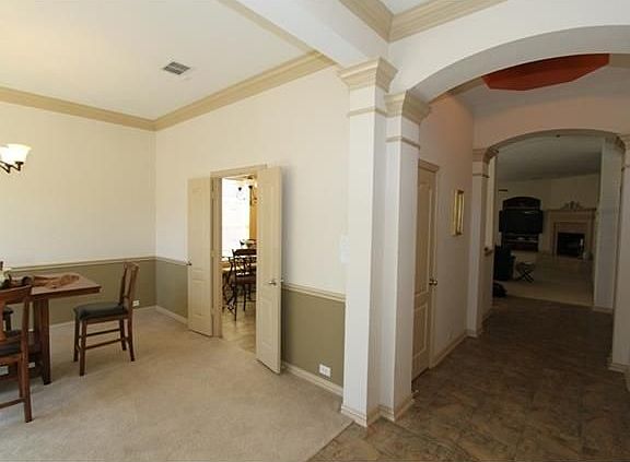 4th image of 1361 Bonham Pkwy