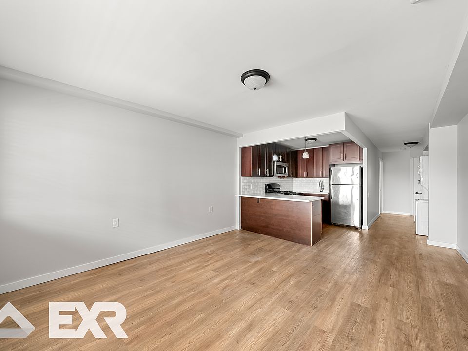 1st image of 309 Beach 65 St #3