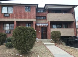 5654 148th St, Flushing, NY 11355