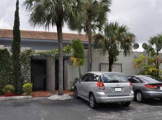 16408 Briar Patch Pl, Miami Lakes, FL 33014