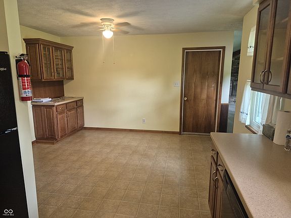 2nd image of 3546 Rahke Rd