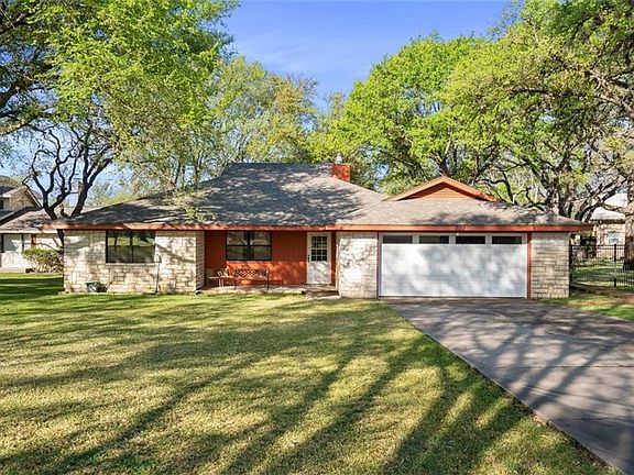 4th image of 500 Flamingo Cir