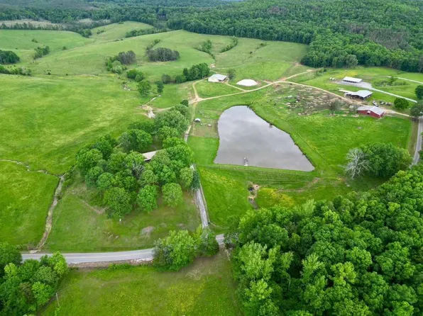 11010 White Pike, Cherokee, AL 35616