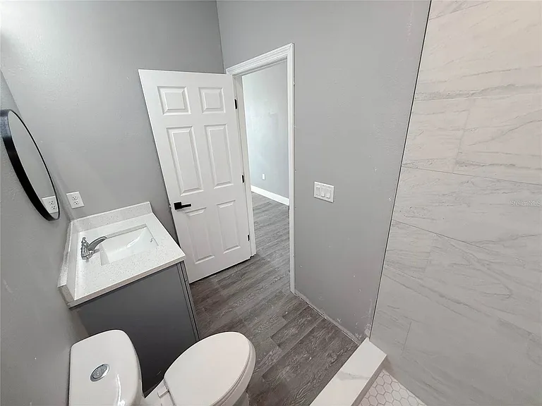 323 Pearl St #1 — Photo 18