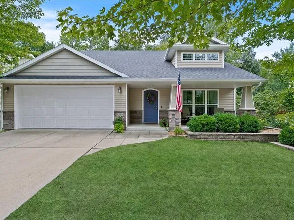 2846 Merced Dr, Des Moines, IA 50310