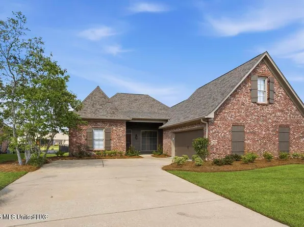108 Martinique Dr, Madison, MS 39110