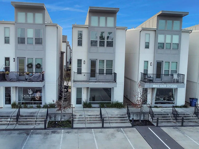 18716 Centro Main St #A — Photo 24