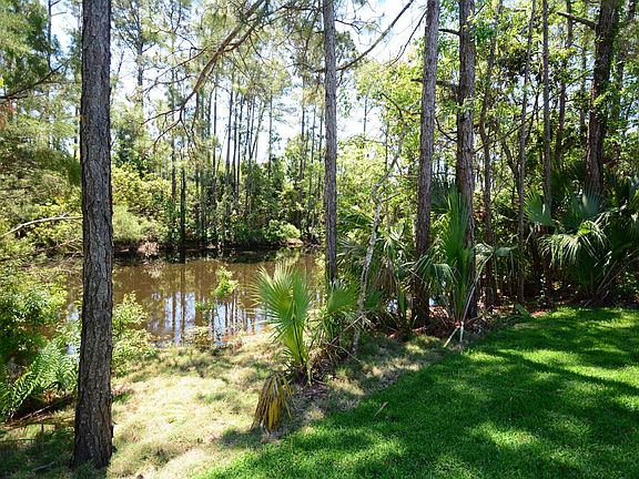 4th image of 88 Plain View Dr