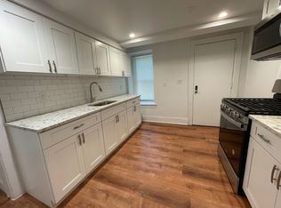 (Undisclosed Address), White Plains, NY 10606